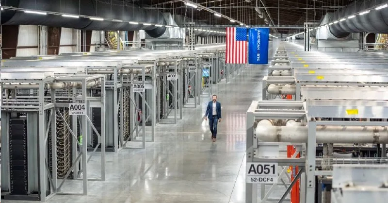 Trump's Bitcoin Mining Play: A Red Flag for Crypto